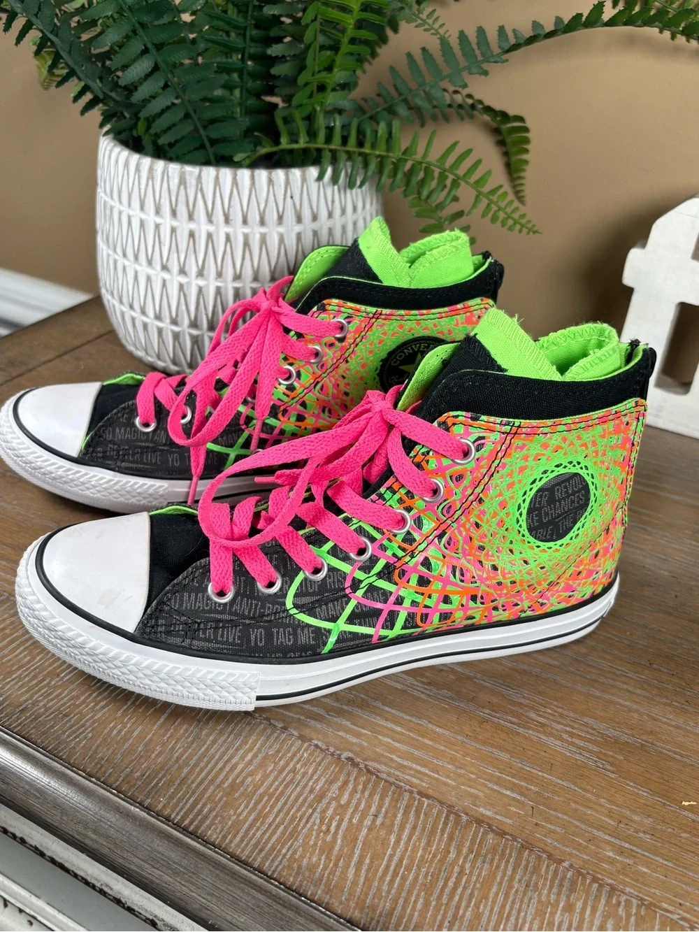 Converse Junior 4 Neon Double Chuck Taylor All Star 649963C Black / Green/pink
